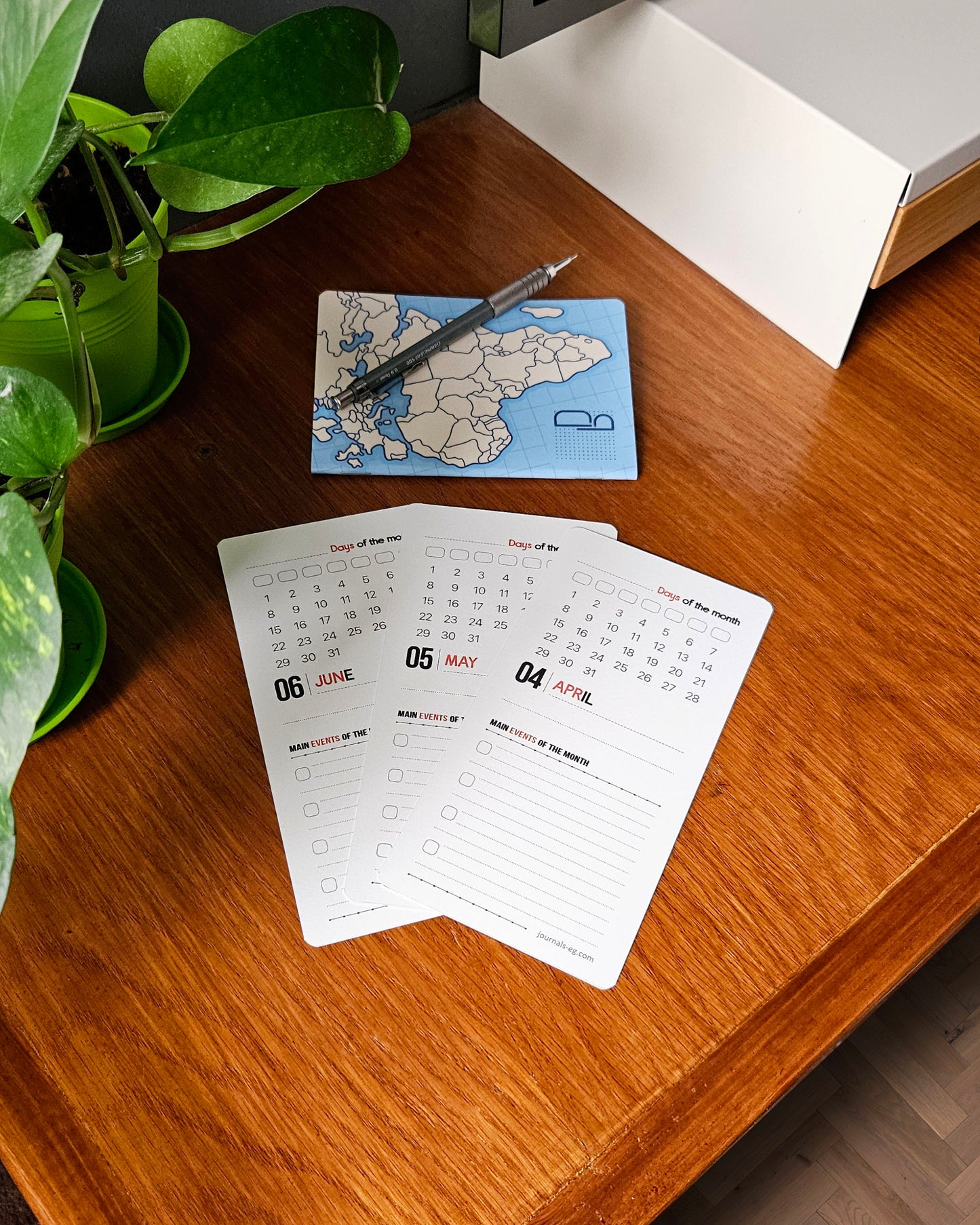 DB Monthly Calendar - Q2 - (Apr-May-Jun)