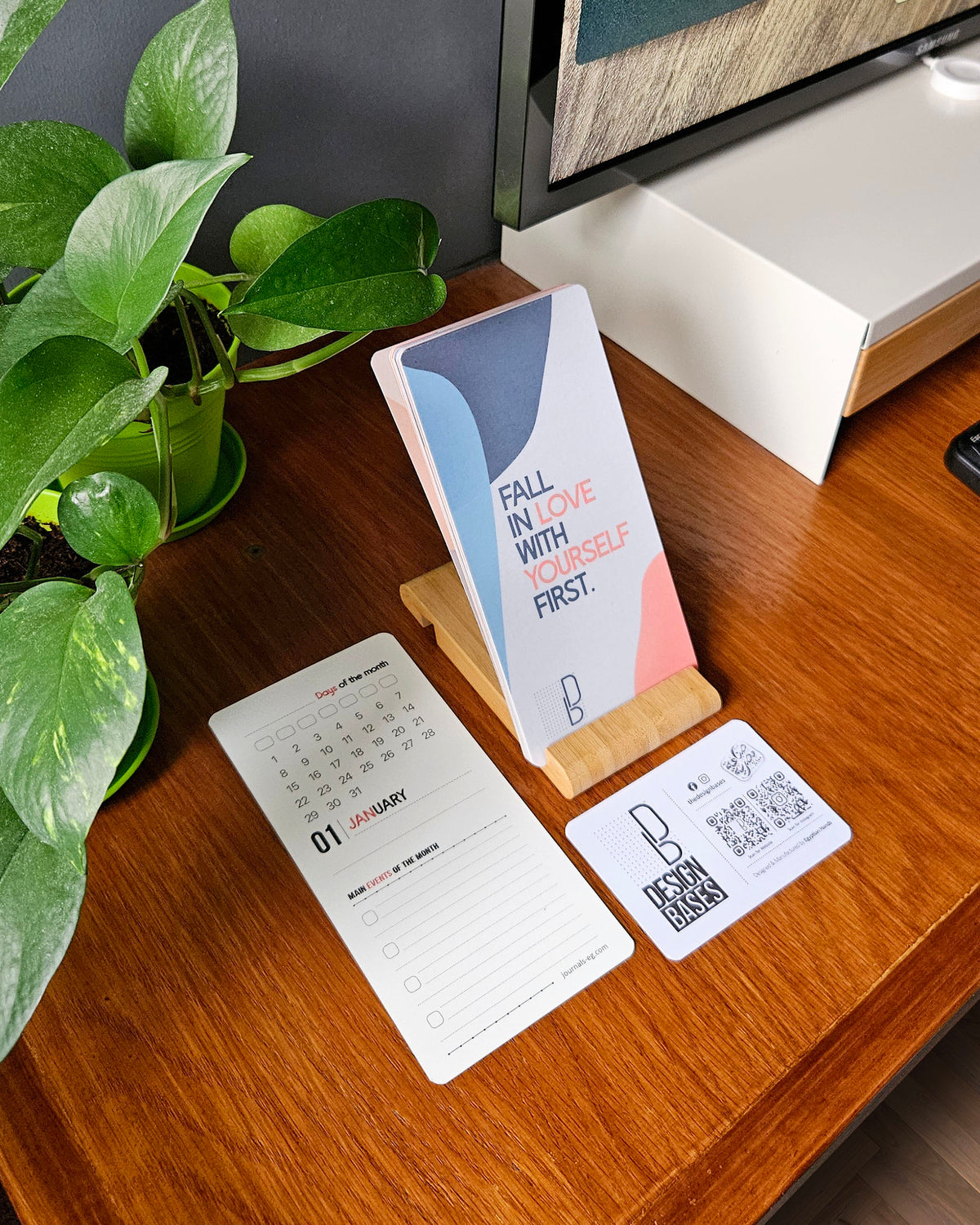 DB Monthly Calendar - Full Year - 12 Cards Design Bases